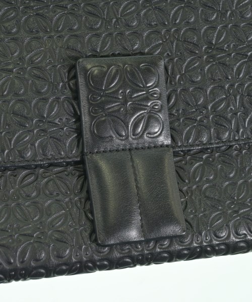 LOEWE（ロエベ）ショルダーバッグ 黒 サイズ:- レディース/2200610028144