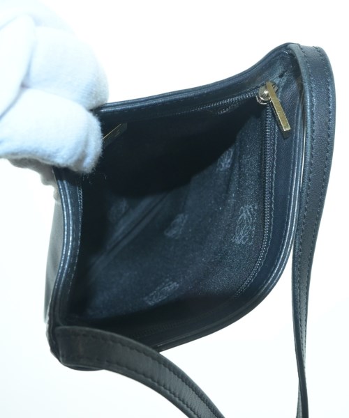 LOEWE（ロエベ）ショルダーバッグ 黒 サイズ:- レディース/2200615577043