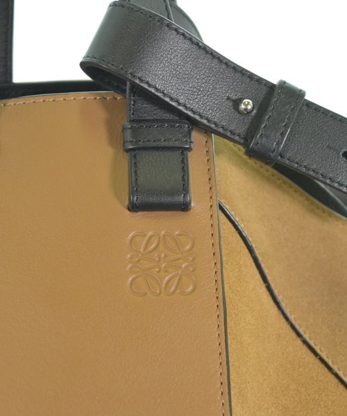LOEWE（ロエベ）ショルダーバッグ 茶 サイズ:- レディース/2200615440019