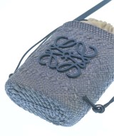 LOEWE（ロエベ）ショルダーバッグ 青 サイズ:- レディース/2200616475218
