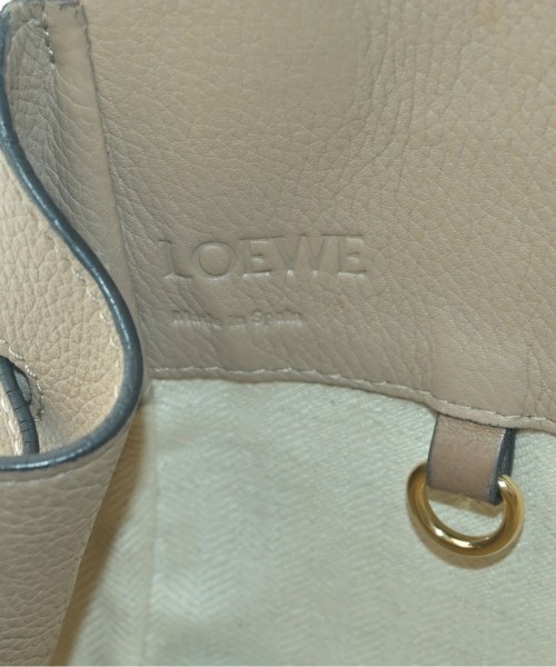 LOEWE（ロエベ）ショルダーバッグ 茶 サイズ:- レディース/2200616476390