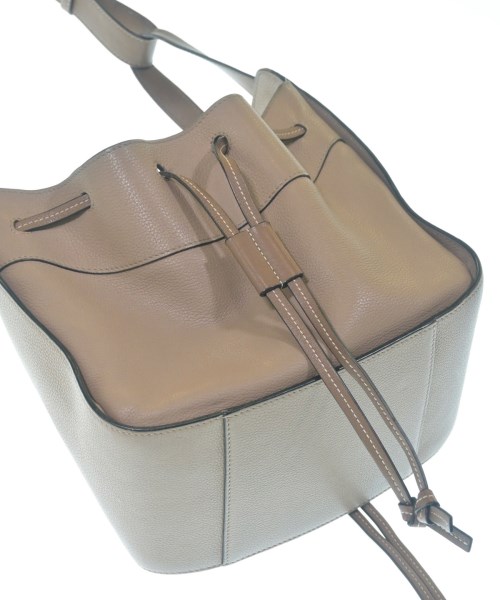LOEWE（ロエベ）ショルダーバッグ 茶 サイズ:- レディース/2200616476390