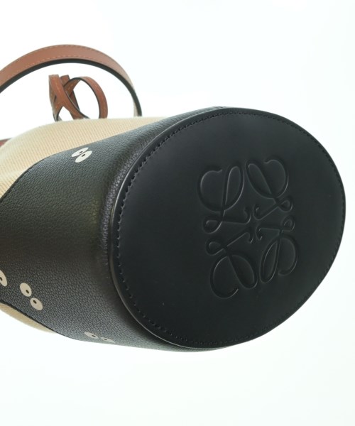 LOEWE（ロエベ）ショルダーバッグ ベージュ サイズ:- レディース/2200601281039