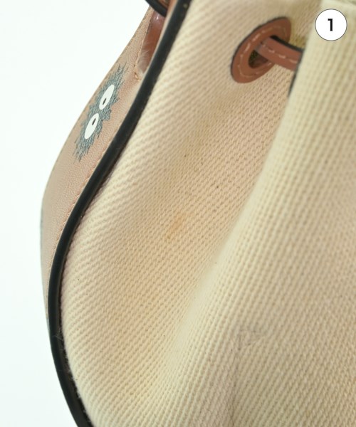 LOEWE（ロエベ）ショルダーバッグ ベージュ サイズ:- レディース/2200601281039