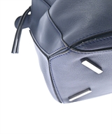 LOEWE（ロエベ）ハンドバッグ 紺 サイズ:- レディース/2200602173227