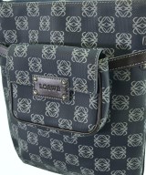 LOEWE（ロエベ）ショルダーバッグ 紺 サイズ:- レディース/2200598501394