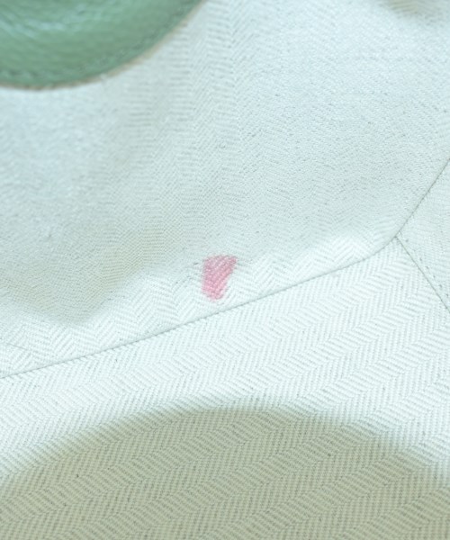LOEWE（ロエベ）ショルダーバッグ 緑 サイズ:- レディース/2200603590528