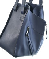 LOEWE（ロエベ）ショルダーバッグ 紺 サイズ:- レディース/2200605066045