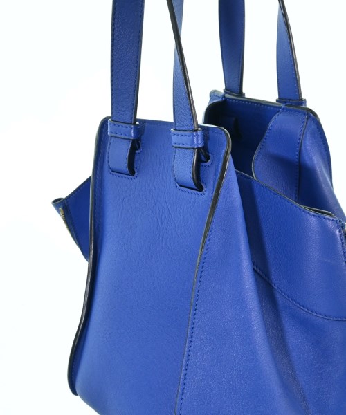 LOEWE（ロエベ）ショルダーバッグ 青 サイズ:- レディース/2200605904095