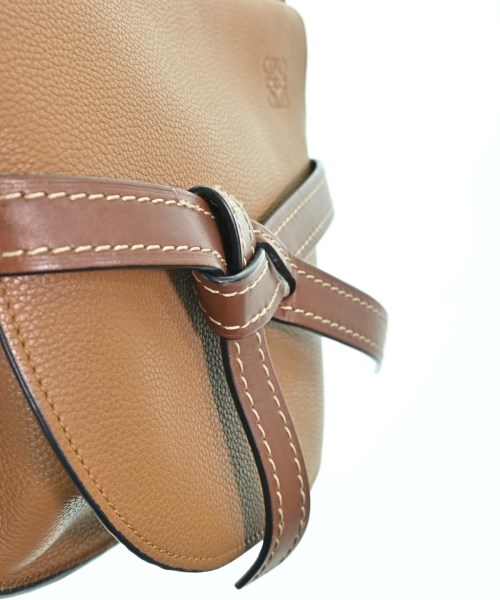 LOEWE（ロエベ）ショルダーバッグ 茶 サイズ:- レディース/2200605904101