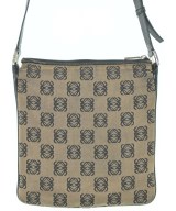 LOEWE（ロエベ）ショルダーバッグ ベージュ サイズ:- レディース/2200606500166