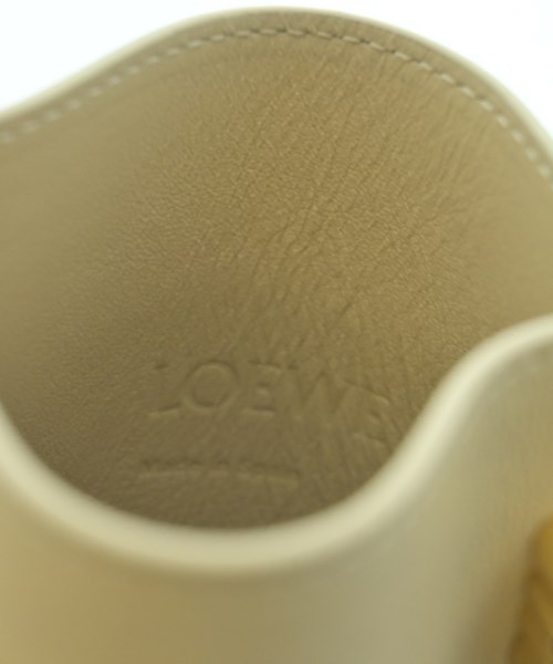 LOEWE（ロエベ）ショルダーバッグ ベージュ サイズ:- レディース/2200607860863