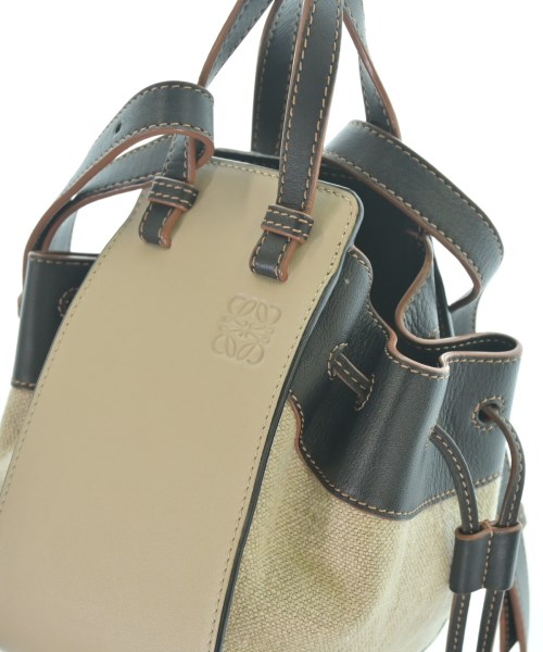 LOEWE（ロエベ）ショルダーバッグ ベージュ サイズ:- レディース/2200607861051