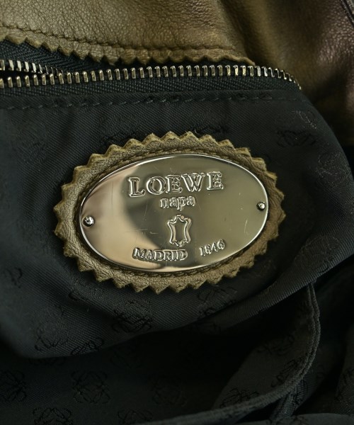 LOEWE（ロエベ）ショルダーバッグ 茶 サイズ:- レディース/2200676028027