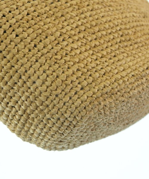 LOEWE（ロエベ）ショルダーバッグ ベージュ サイズ:- レディース/2200677458236