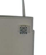 LOEWE（ロエベ）ショルダーバッグ グレー サイズ:- レディース/2200677458328