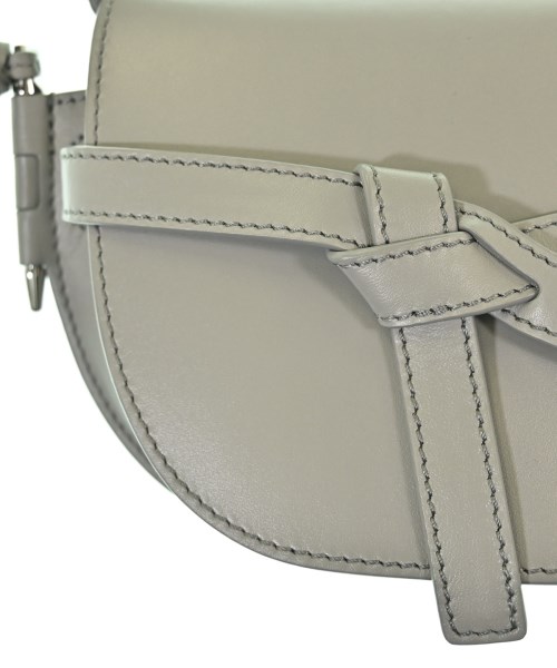 LOEWE（ロエベ）ショルダーバッグ グレー サイズ:- レディース/2200678063057