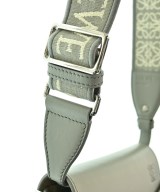 LOEWE（ロエベ）ショルダーバッグ グレー サイズ:- レディース/2200678063057