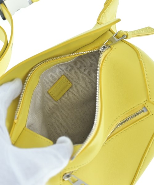 LOEWE（ロエベ）ショルダーバッグ 黄 サイズ:- レディース/2200680676047