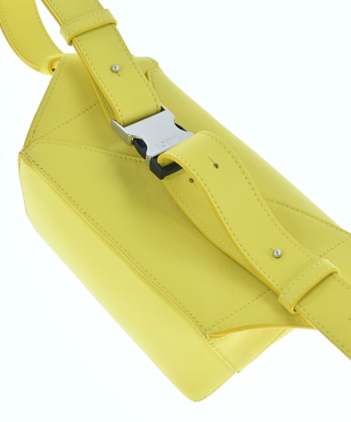 LOEWE（ロエベ）ショルダーバッグ 黄 サイズ:- レディース/2200680676047
