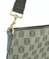 LOEWE（ロエベ）ショルダーバッグ グレー サイズ:- レディース/2200676781021