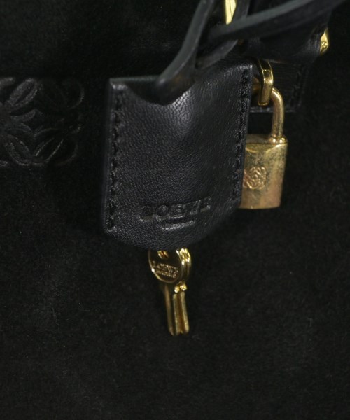 LOEWE（ロエベ）ショルダーバッグ 黒 サイズ:- レディース/2200681429901
