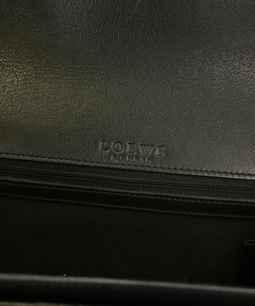 LOEWE（ロエベ）クラッチバッグ 黒 サイズ:- レディース/2200681759060