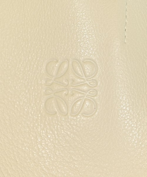 LOEWE（ロエベ）ショルダーバッグ 白 サイズ:- レディース/2200693772804