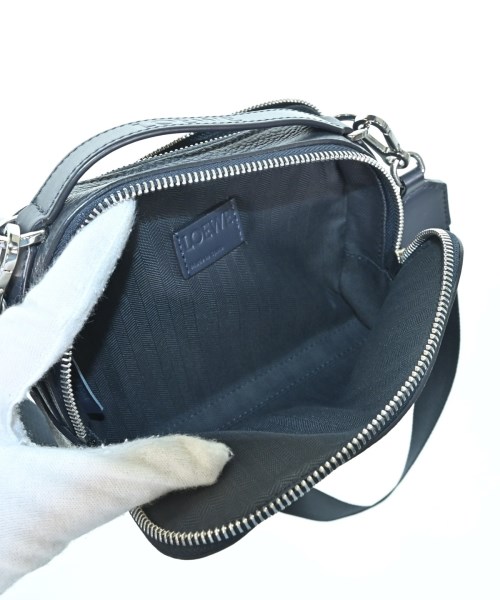 LOEWE（ロエベ）ショルダーバッグ 紺 サイズ:- レディース/2200693935292