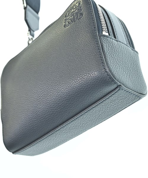 LOEWE（ロエベ）ショルダーバッグ 紺 サイズ:- レディース/2200693935292