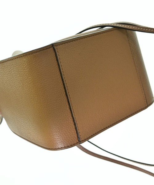 LOEWE（ロエベ）ショルダーバッグ 茶 サイズ:- レディース/2200694963218