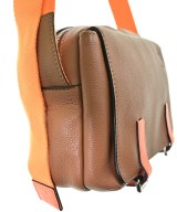 LOEWE（ロエベ）ショルダーバッグ 茶 サイズ:- レディース/2200695658335