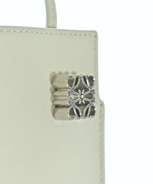 LOEWE（ロエベ）ショルダーバッグ 緑 サイズ:- レディース/2200696051326