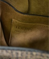 LOEWE（ロエベ）ショルダーバッグ 茶 サイズ:- レディース/2200695511043