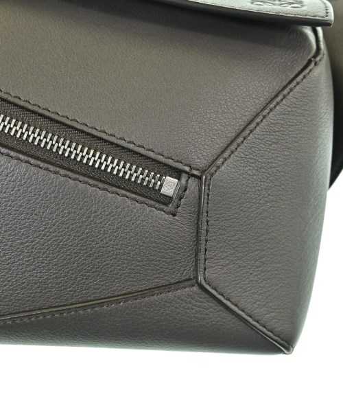 LOEWE（ロエベ）ショルダーバッグ グレー サイズ:- レディース/2200696608018