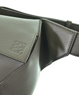 LOEWE（ロエベ）ショルダーバッグ グレー サイズ:- レディース/2200696608018