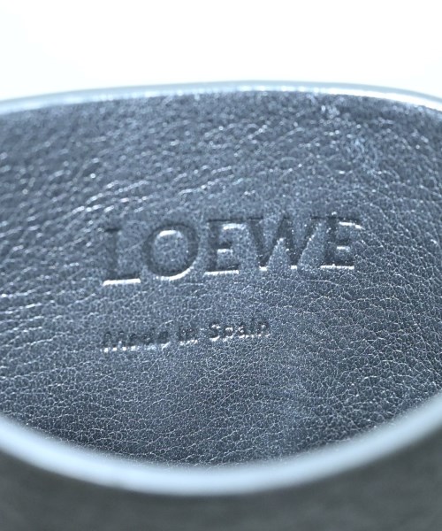 LOEWE（ロエベ）ショルダーバッグ 黒 サイズ:- レディース/2200698720039