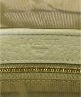 LOEWE（ロエベ）ショルダーバッグ 白 サイズ:- レディース/2200701528287