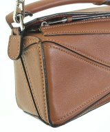LOEWE（ロエベ）ショルダーバッグ 茶 サイズ:- レディース/2200702125775