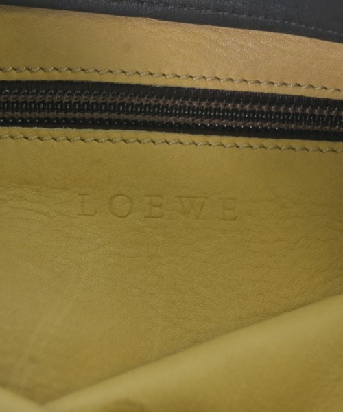 LOEWE（ロエベ）ショルダーバッグ カーキ サイズ:- レディース/2200702126291