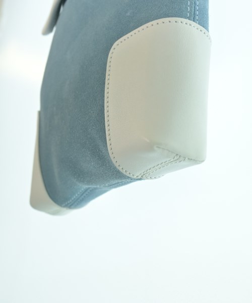 LOEWE（ロエベ）ショルダーバッグ 青 サイズ:- レディース/2200702126406