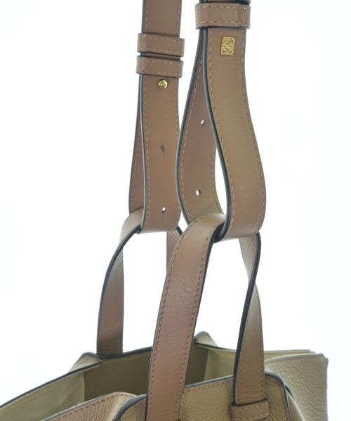 LOEWE（ロエベ）ショルダーバッグ ベージュ サイズ:- レディース/2200702127229