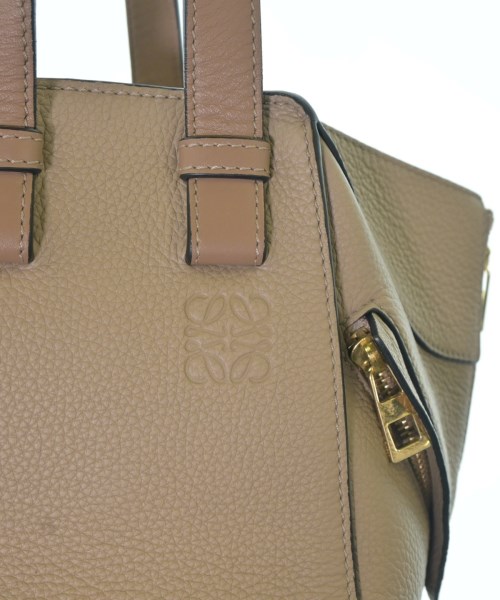 LOEWE（ロエベ）ショルダーバッグ ベージュ サイズ:- レディース/2200702127229