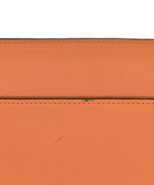 LOEWE（ロエベ）ショルダーバッグ オレンジ サイズ:- レディース/2200713751024