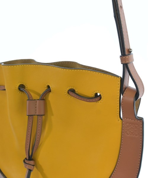 LOEWE（ロエベ）ショルダーバッグ 黄 サイズ:- レディース/2200714737010