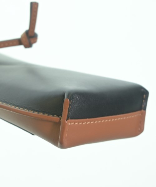 LOEWE（ロエベ）ショルダーバッグ 黒 サイズ:- レディース/2200714288161