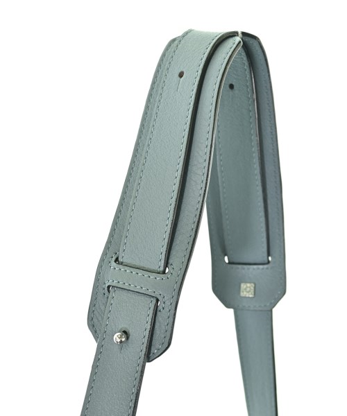 LOEWE（ロエベ）ショルダーバッグ 青 サイズ:- レディース/2200715702680
