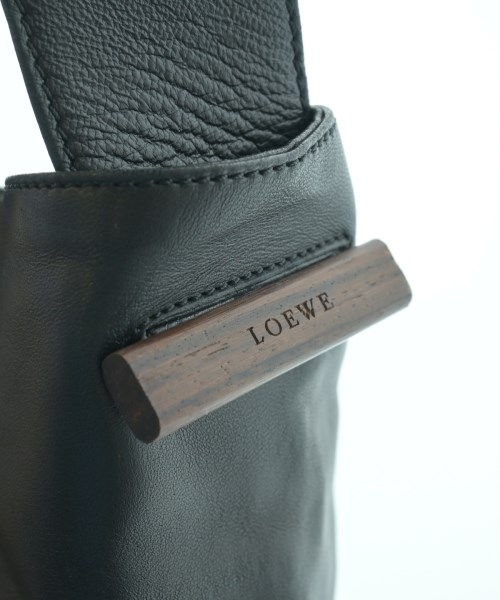LOEWE（ロエベ）ショルダーバッグ 茶 サイズ:- レディース/2200716254409