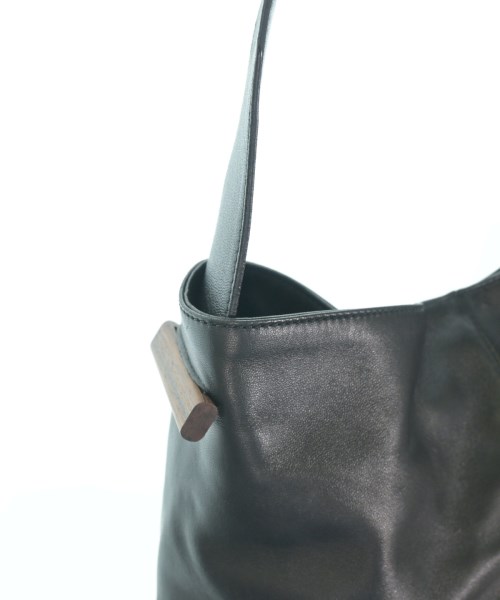 LOEWE（ロエベ）ショルダーバッグ 茶 サイズ:- レディース/2200716254409