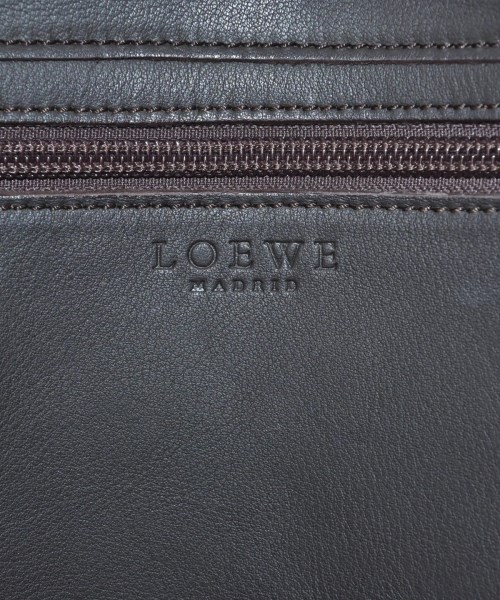 LOEWE（ロエベ）ショルダーバッグ 茶 サイズ:- レディース/2200716254485
